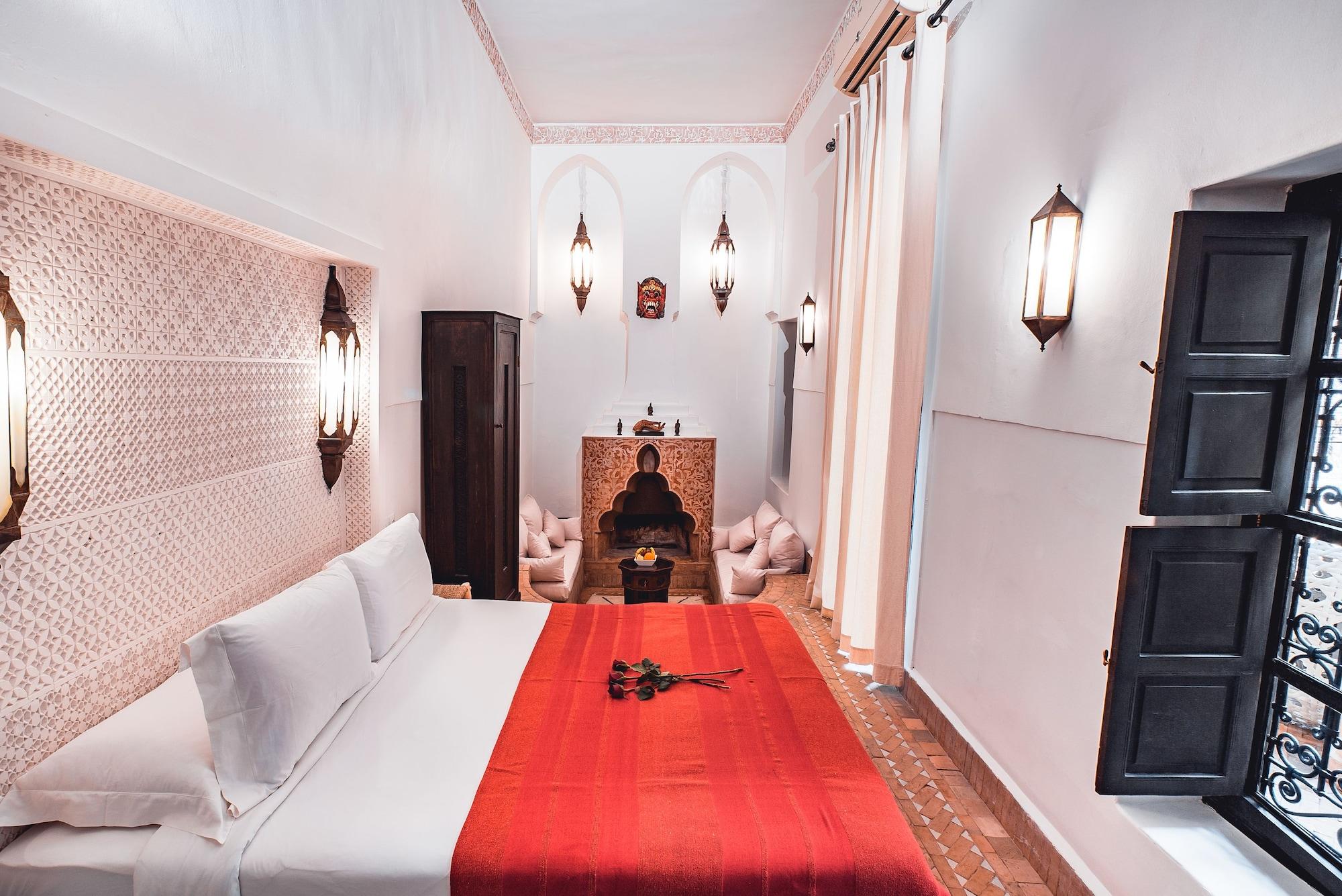 Ambre Epices Medina Riad Hotel Marrakesh Exterior photo