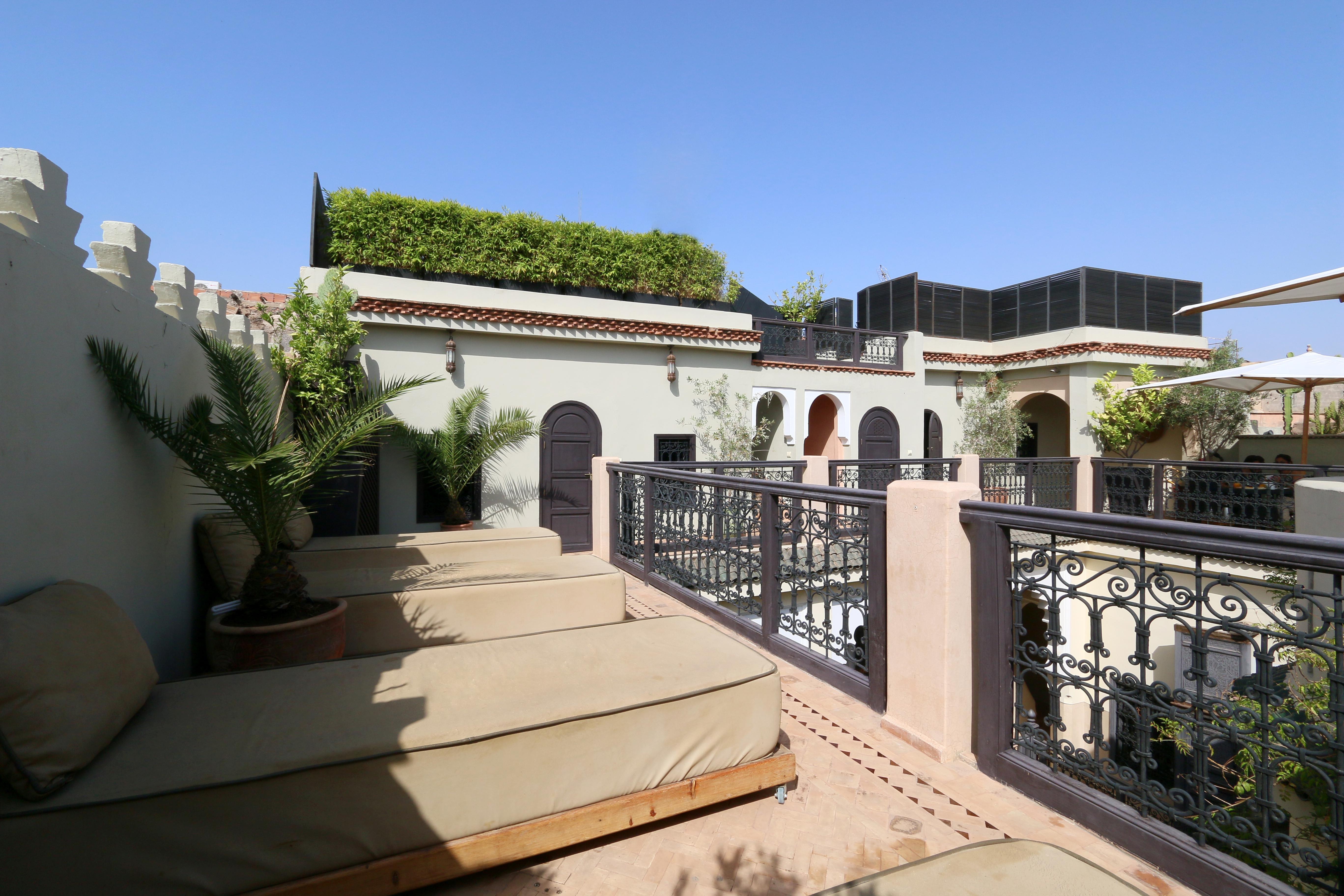 Ambre Epices Medina Riad Marrakesh Exterior photo Roof terrace of the Riad