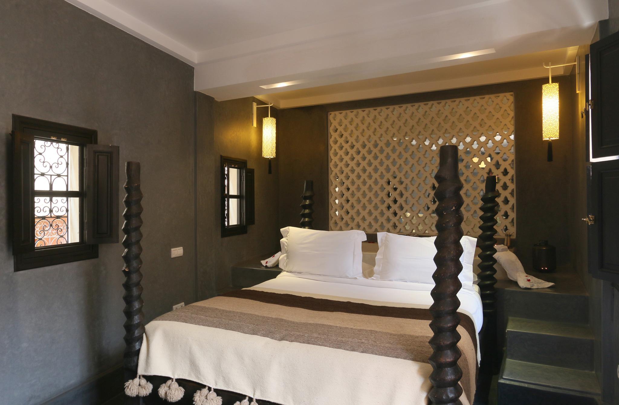 Ambre Epices Medina Riad Marrakesh Exterior photo A bedroom at the hotel