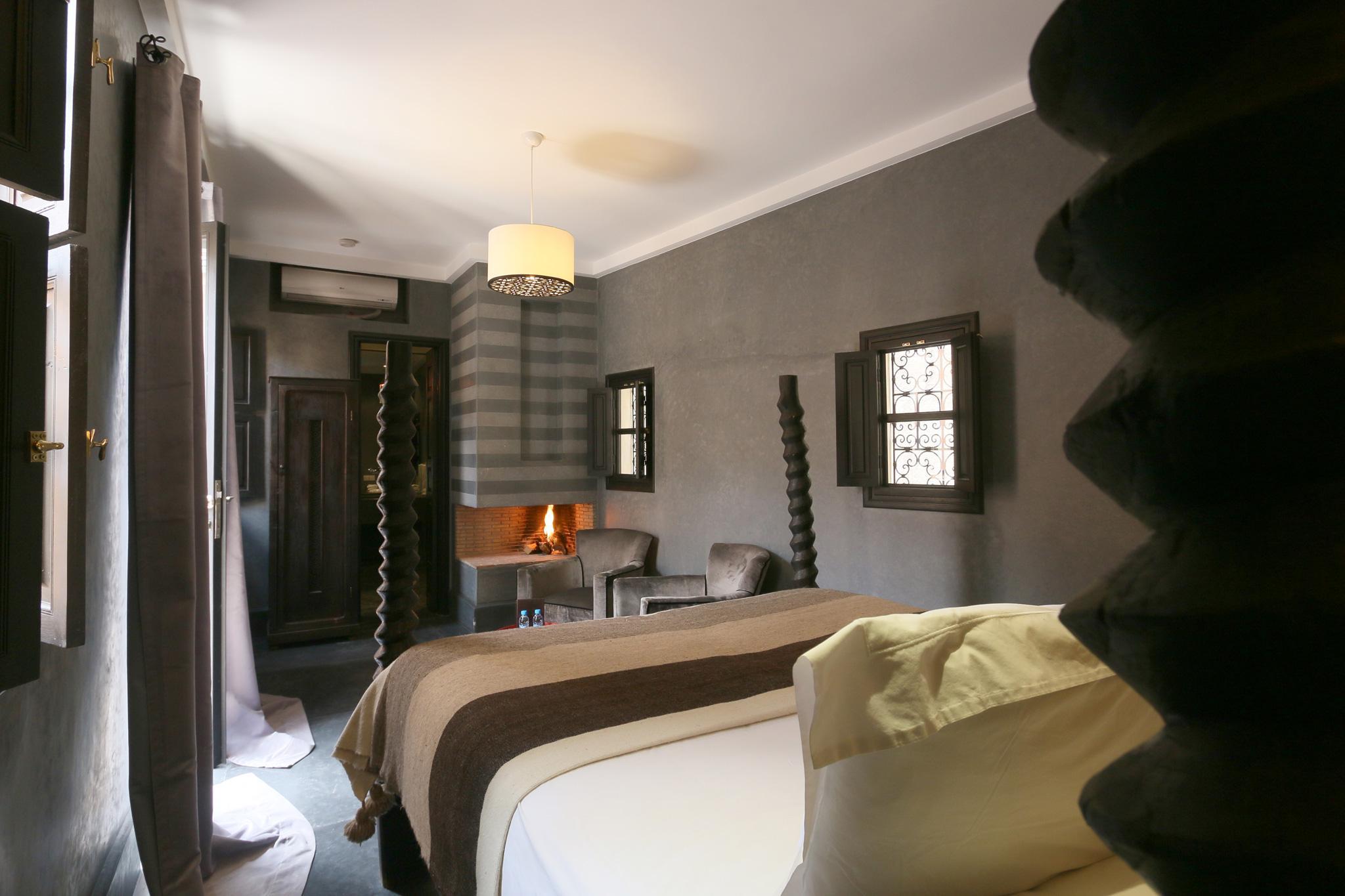 Ambre Epices Medina Riad Marrakesh Exterior photo A room at the hotel