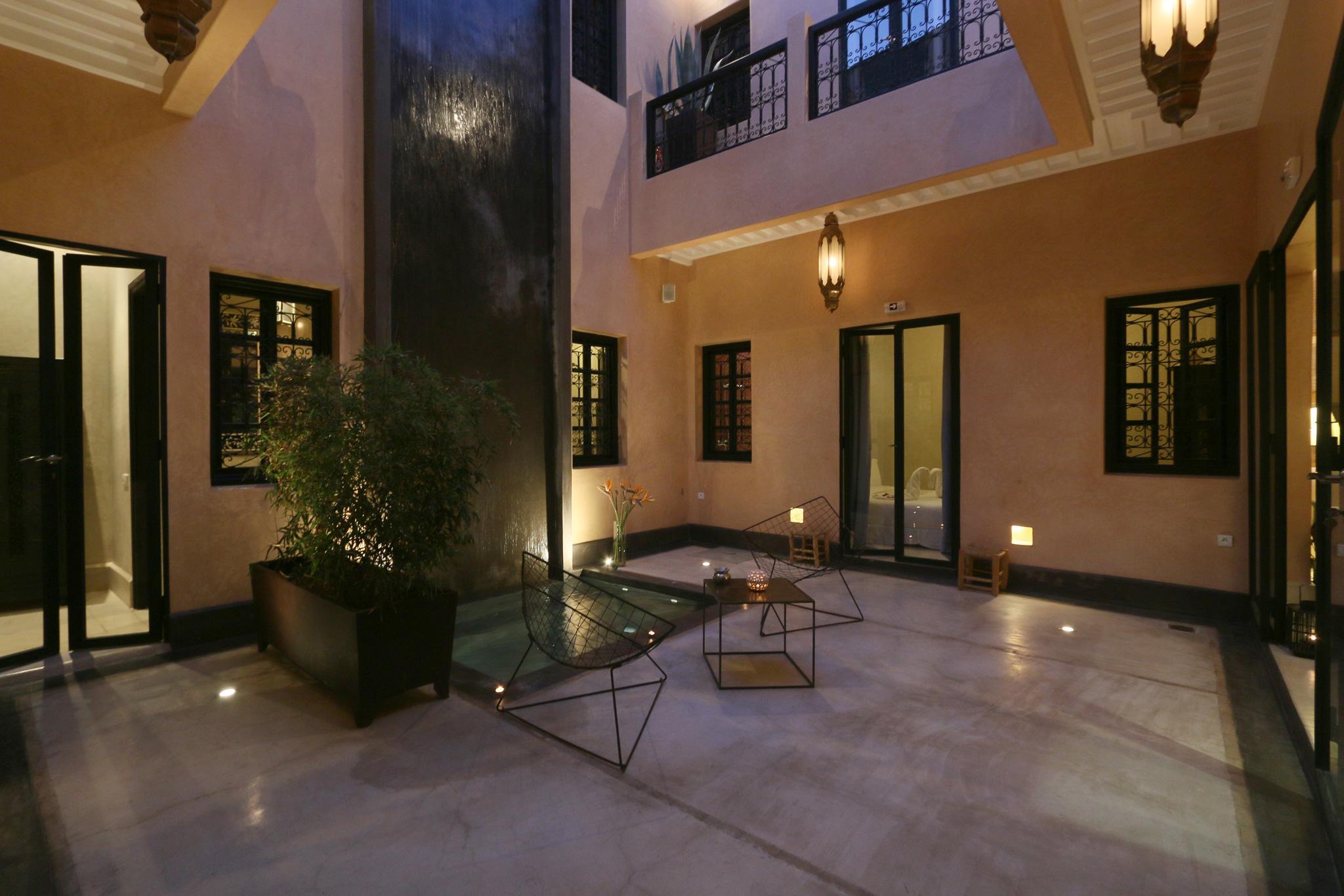 Ambre Epices Medina Riad Marrakesh Exterior photo Riad Hotel in Marrakech