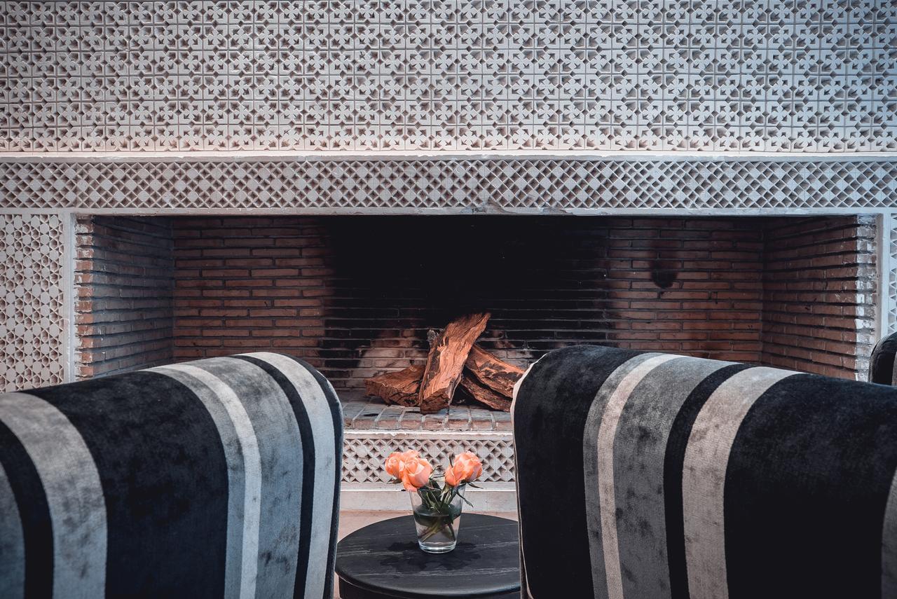 Ambre Epices Medina Riad Marrakesh Exterior photo Fireplace at the hotel